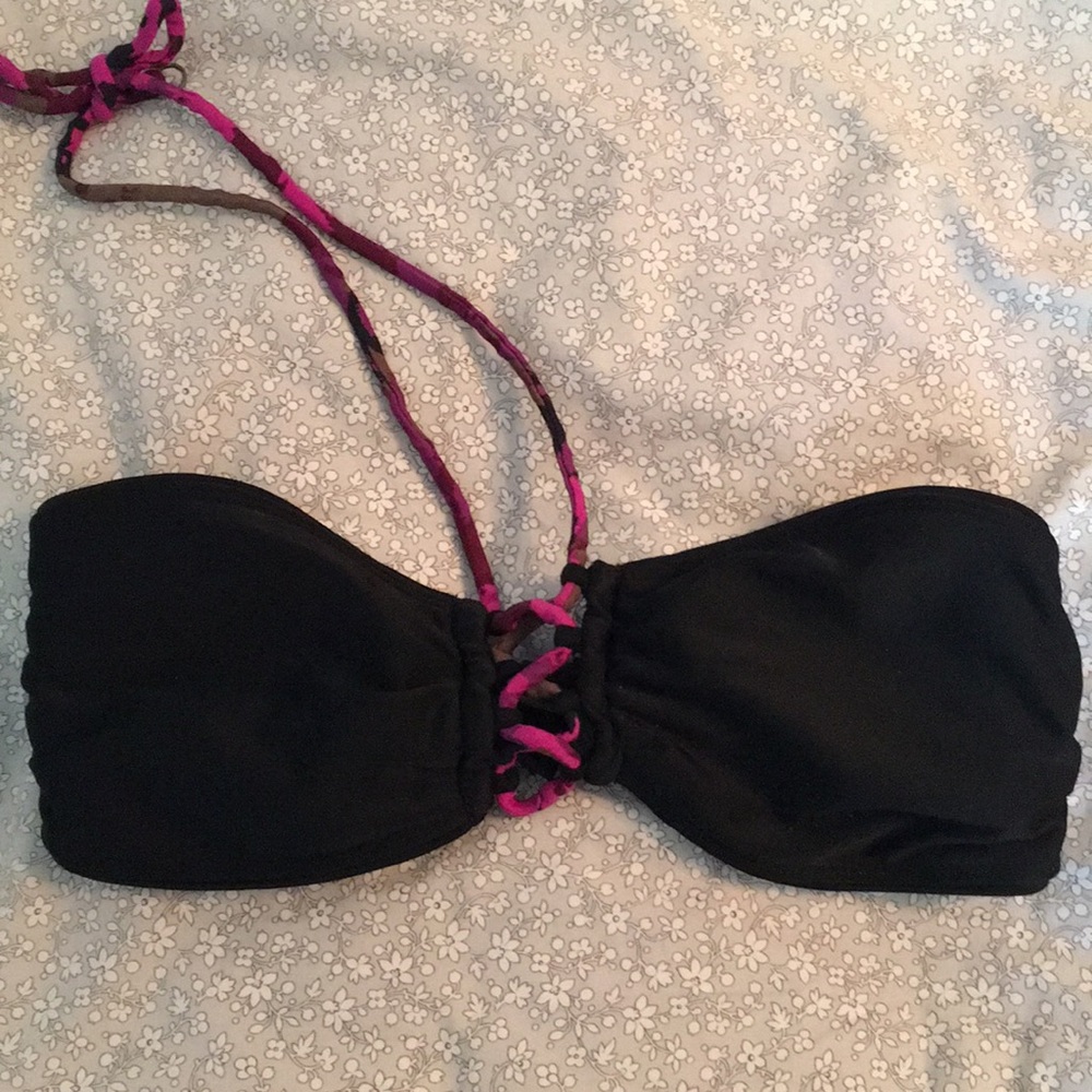 Bikini tops! - Picture 4 of 5
